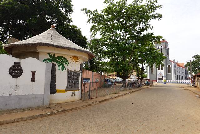 Temple des Pythons et Basilique (3/3)